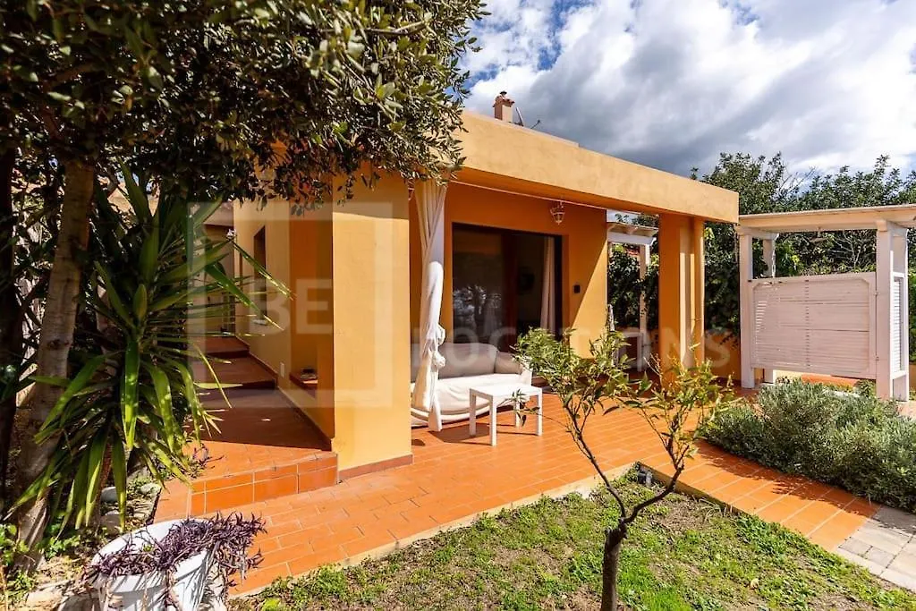 Belocations - Appartamento Baia Azzurra Capitana 0*,
